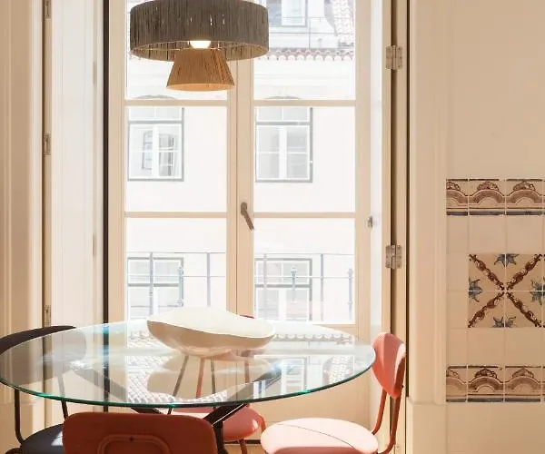 Nomad's Downtown - Rua Augusta Apartment *